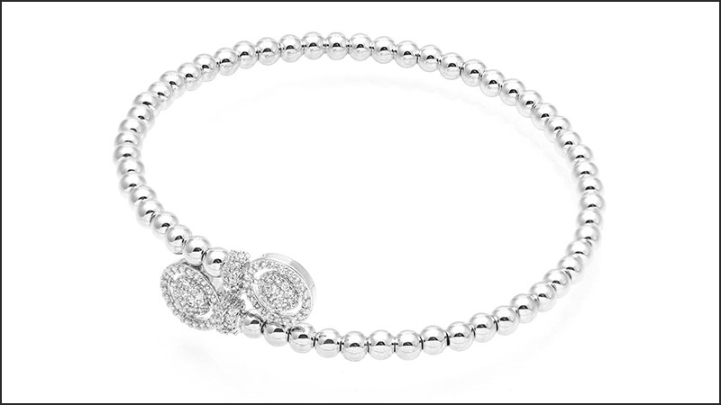 Lắc tay m&agrave;u bạc dạng chuỗi, dễ phối đồ